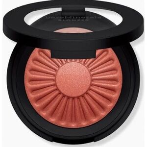 bareMinerals Blonzer in Kiss of Rose